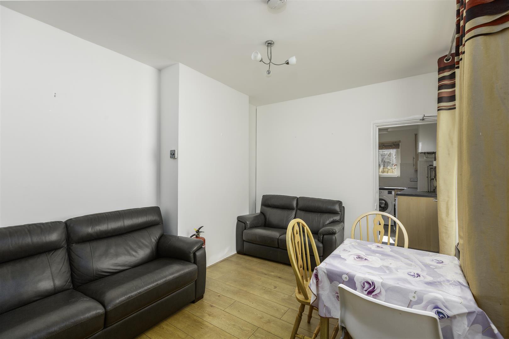 Oakwood Road, Brynmill, Swansea, SA2 0DN